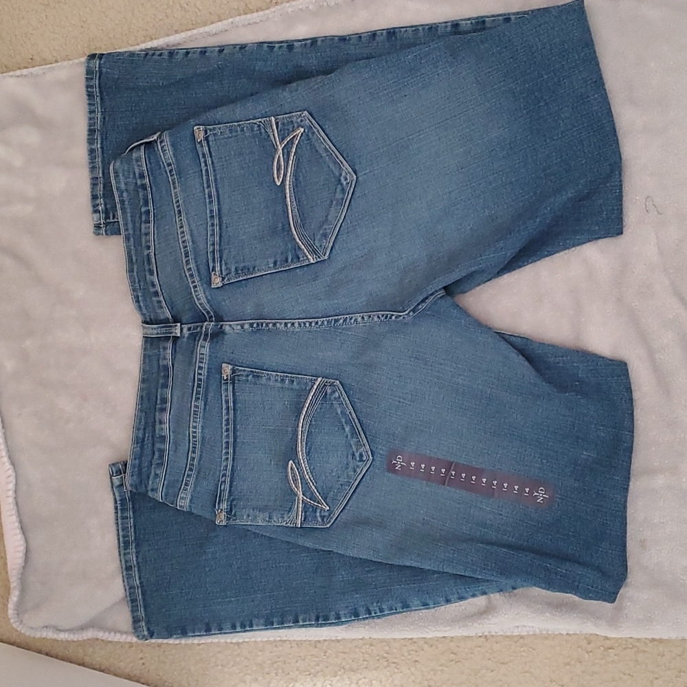 NYDJ Jeans Lift and Tuck technology